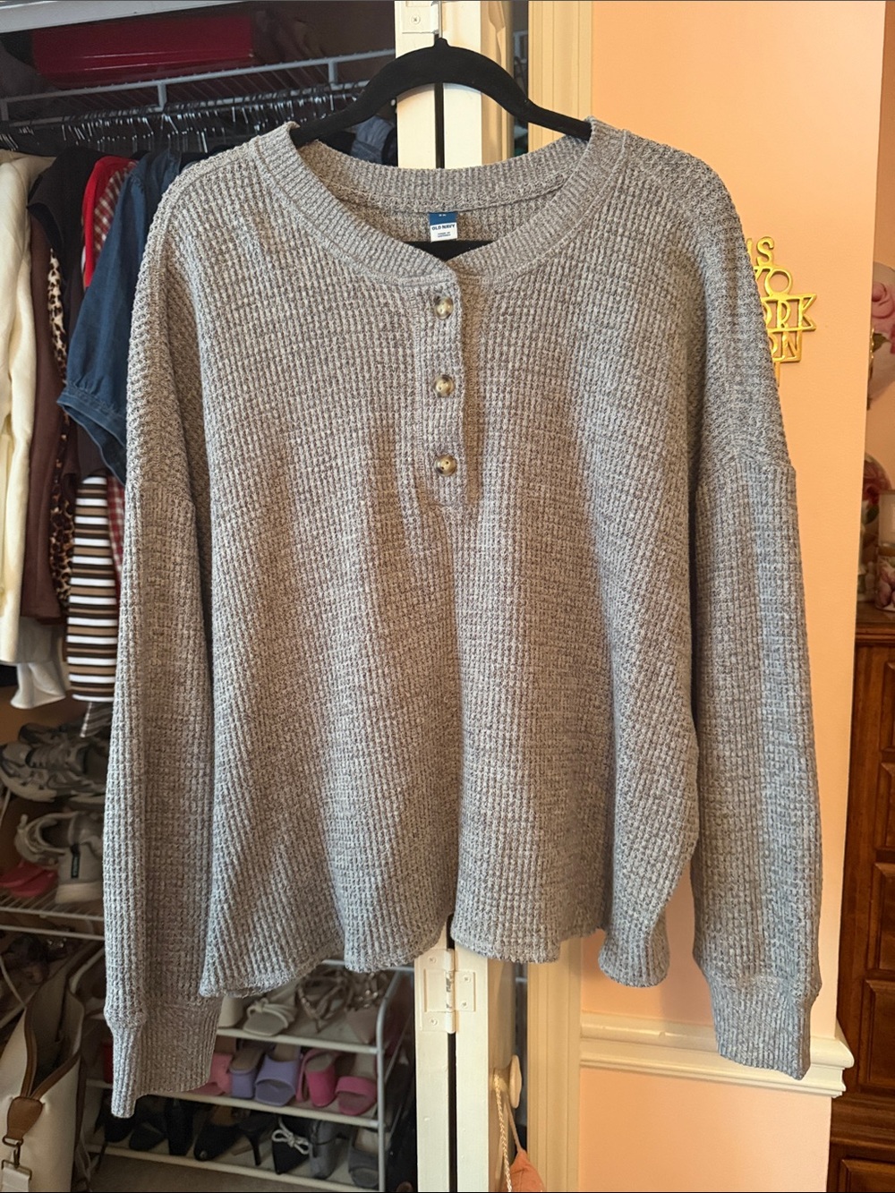 Old Navy Light Gray Waffle Henley Sweater